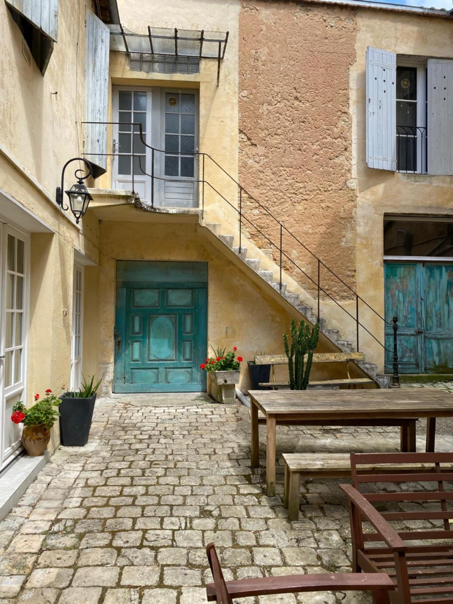 Bordeaux Village Блеи-э-Сент-Люс Экстерьер фото